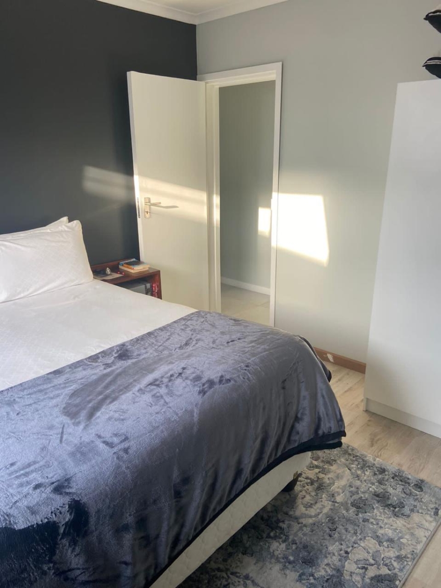 To Let 3 Bedroom Property for Rent in Tokai Western Cape
